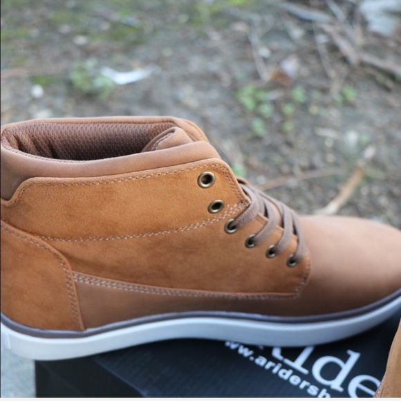 Men light brown high too sneaker - Picture 4 of 5